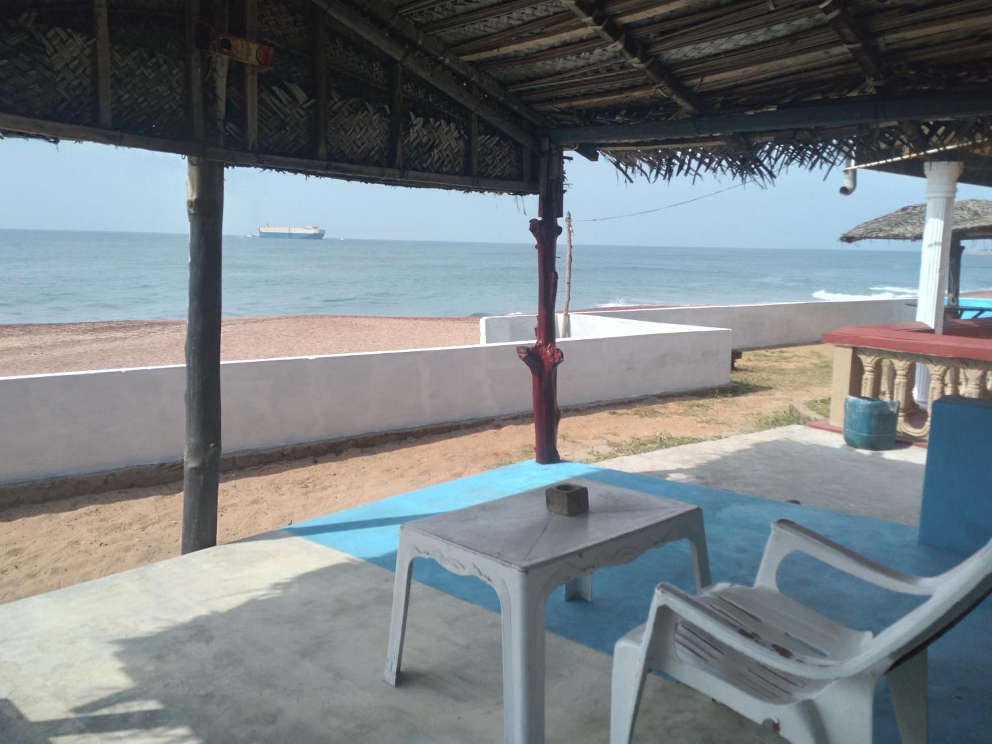 Happy Beach Cabana Hambantota Exterior foto